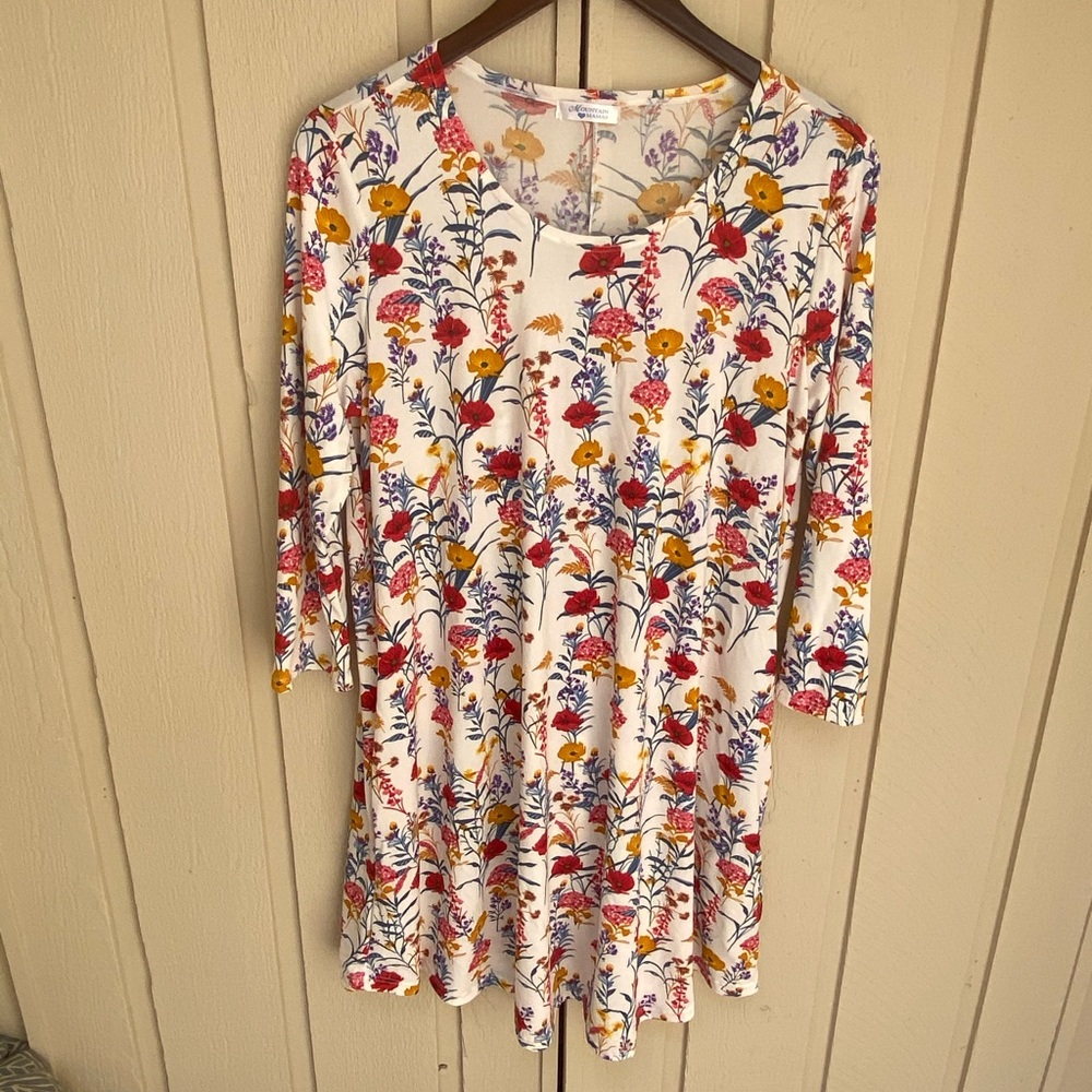 🌻 NWOT white floral dress, size large/xl